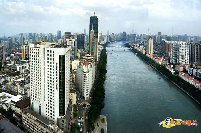 我司順利完工中山大學孫逸仙紀念醫院(中山大學附屬第二醫院)層流手術室凈化空調過濾網更換安裝項目 我司順利完工中山大學孫逸仙紀念醫院(中山大學附屬第二醫院)層流手術室凈化空調過濾網更換安裝項目